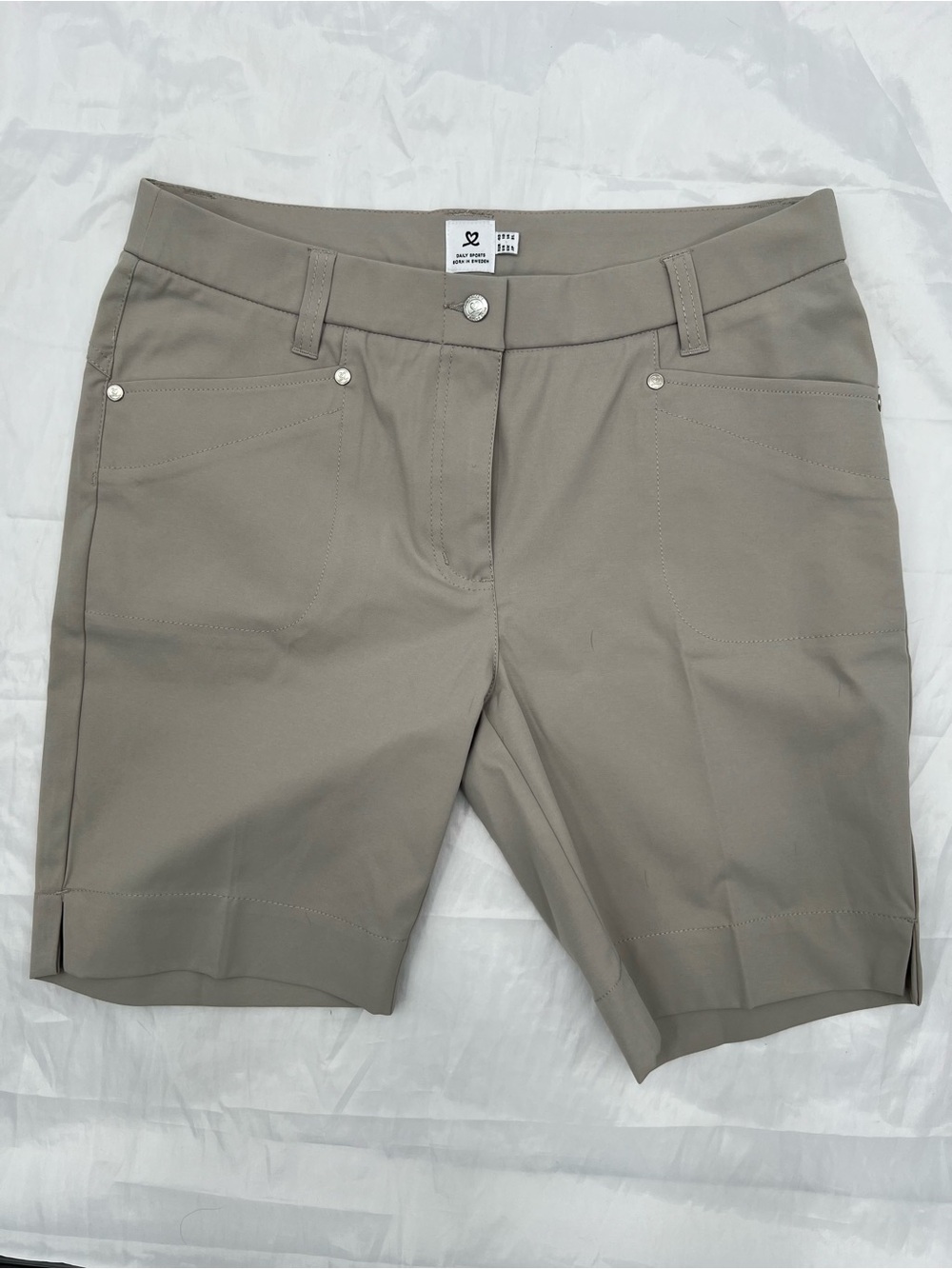 J088 Daily Sports Size 10 Women's Stretch Bermuda Shorts - Taupe